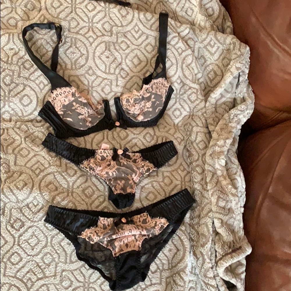 Agent Provocateur bra/panty set
